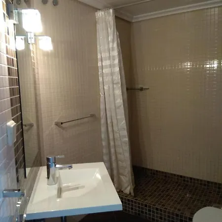 Apartamento Cerca Del Mar Con Piscina Y Parking. Apartment Benalmadena