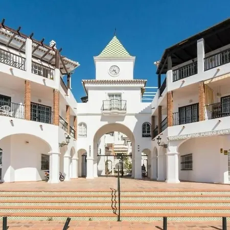 Apartamento Cerca Del Mar Con Piscina Y Parking. Apartment